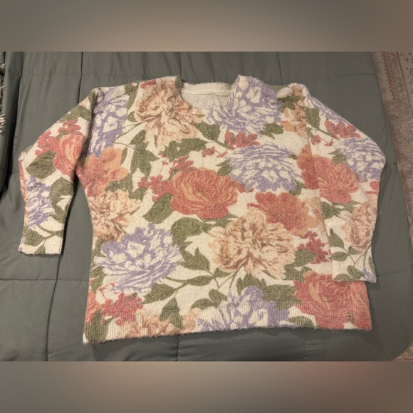 Bundle 2 Joie Floral Sweaters - Picture 4 of 11